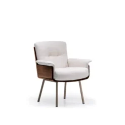 DAIKI Studio chair